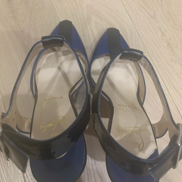 Cristian Louboutin pumps - Picture 16 of 16